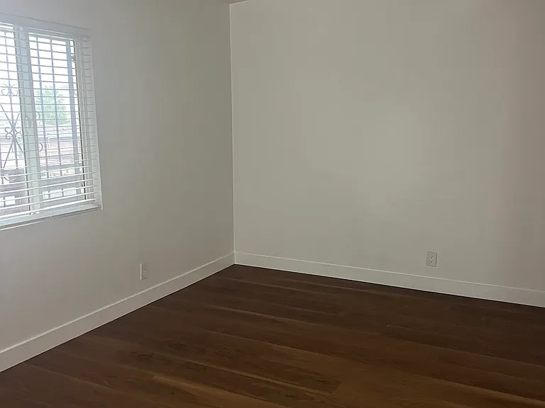 227 S Bonnie Brae St #G — Photo 8