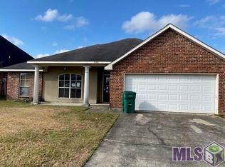 23881 Rosemont Ave, Denham Springs, LA 70726