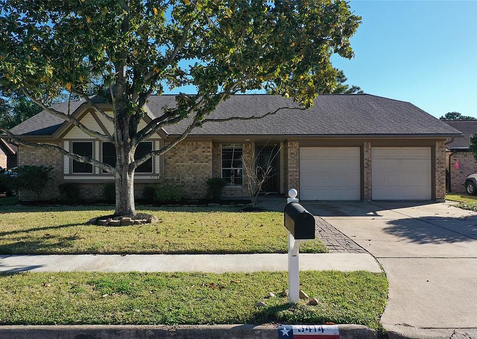 1st image of 3414 Park Dale Dr