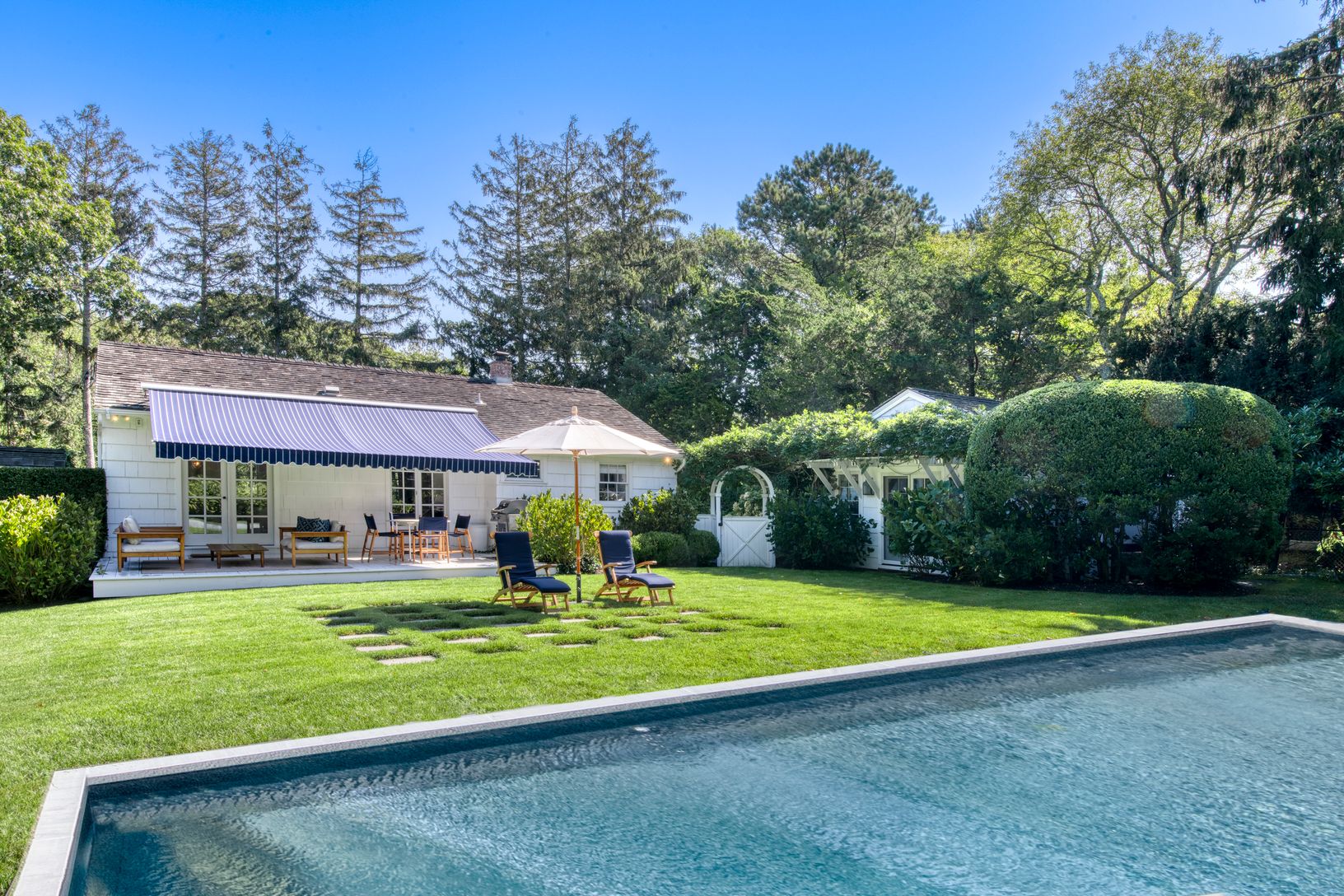 Back Exterior, Patio w/ Sunshade