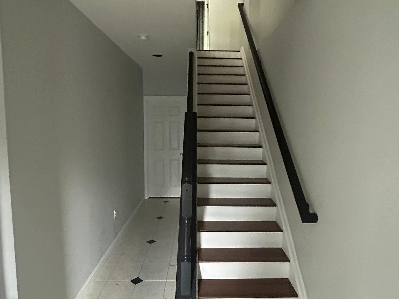 2 bed, 1450 sqft, $2,600 — Photo 2