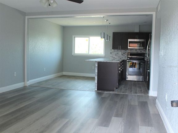 5th image of 794 Ridenhour Cir 794