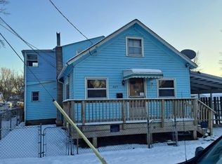 409 Quarry St, Jackson, MI 49201