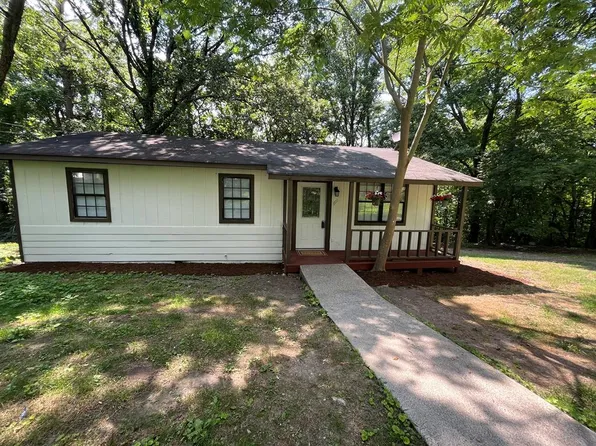 611 Sagamore Dr, Tunnel Hill, GA 30755