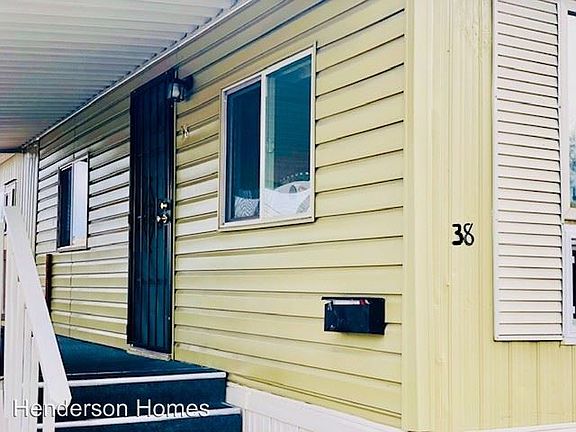 3rd image of 954 Henderson Ave Spc 38