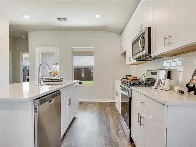 6320 Armadillo Ct — Photo 4