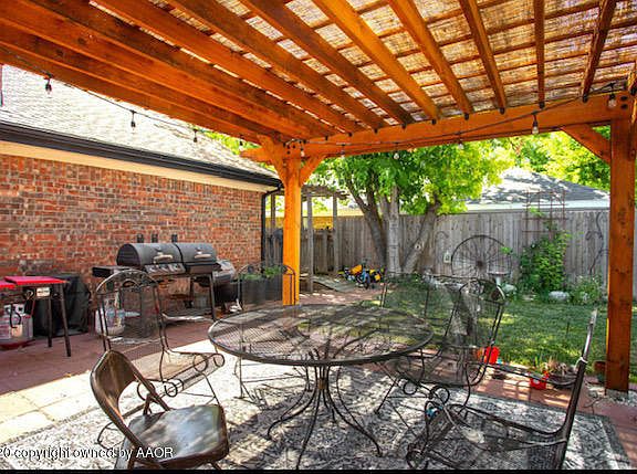 5th image of 1008 Shelley Dr