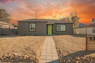 photo property thumbnail