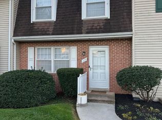 114 Dew Drop Ct #114, York, PA 17403
