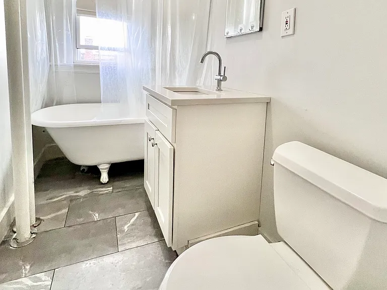 1330 Commonwealth Ave #26 — Photo 16