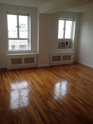 Rented by Crescent Heights | media 5