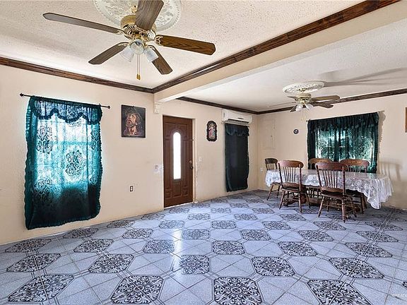 2nd image of 8204 Vaquero Ave