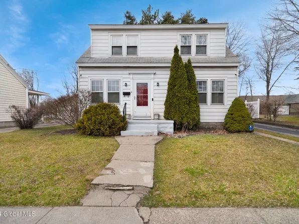 16 Selden Street, Schenectady, NY 12304
