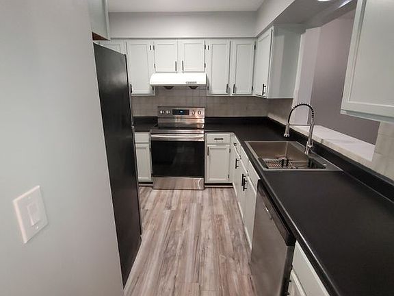 5th image of 5858 Niles Dr