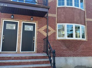 237-34 Fairbury Ave #1, Bellerose, NY 11426