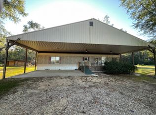 53 River Bend Rd, Columbia, MS 39429