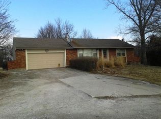 5450 W 219th Ter, Bucyrus, KS 66013