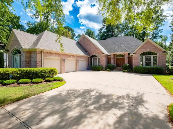 34 Avignon Ct, Little Rock, AR 72223