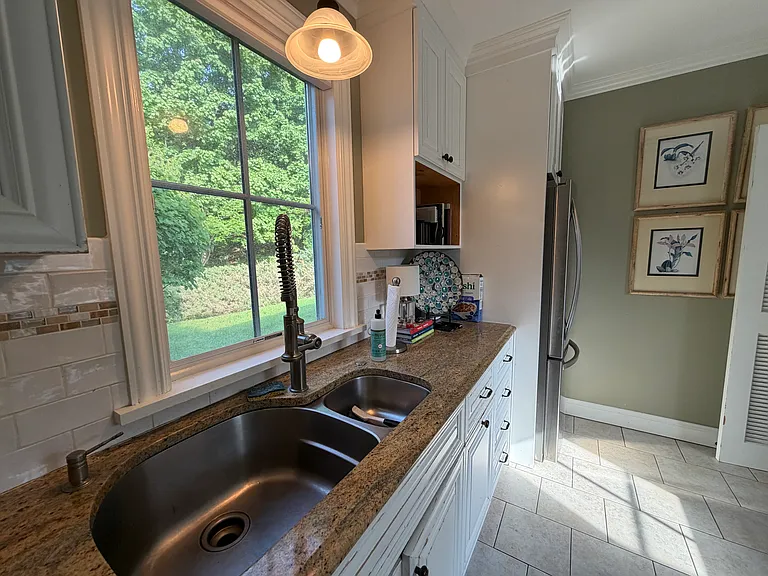 198 Cedar Ln — Photo 12