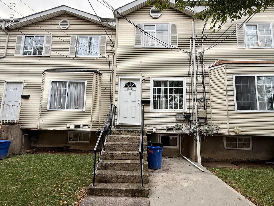 348 Targee St