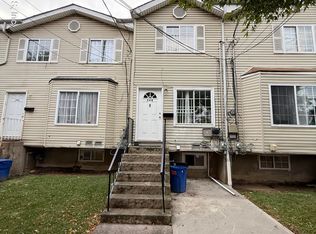348 Targee St, Staten Island, NY 10304