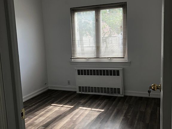 4th image of 4520 172nd St Floor 2