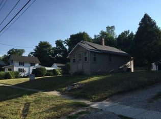 1612 S Jefferson St, Hastings, MI
