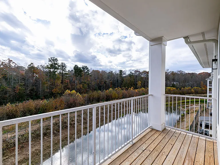 Gibson Flowery Branch Apartments — Photo 14