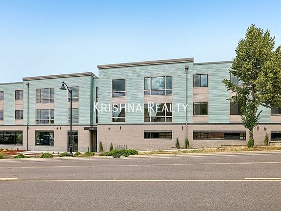 2nd image of 7650 NW 170th Ave #204
