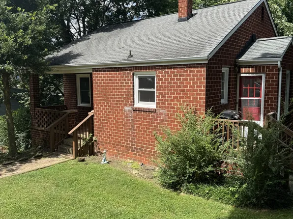 2517 Lafayette Cir, Kingsport, TN 37664