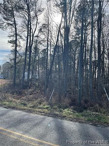 2nd image of 75 Travellers Rd