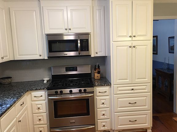 5th image of 433 Woodland Dr