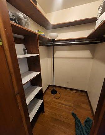 2nd image of 5619 W Lincoln Ave #1