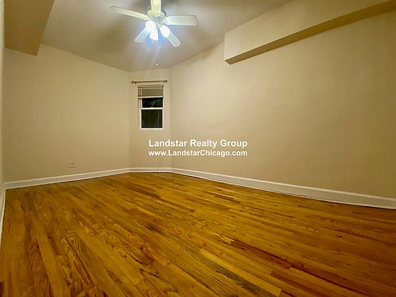 4th image of 1208 W Wrightwood Ave