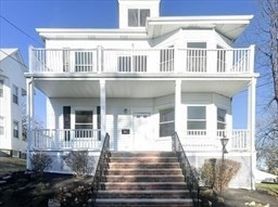 21 Crest Ave, Chelsea, MA