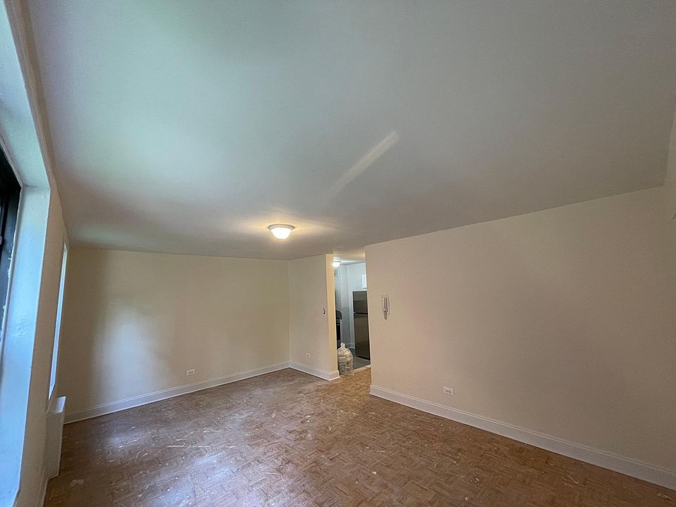 2nd image of 4111 Parsons Blvd APT 103