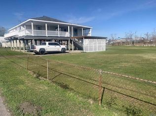 107 Neal Ln, Montegut, LA 70377