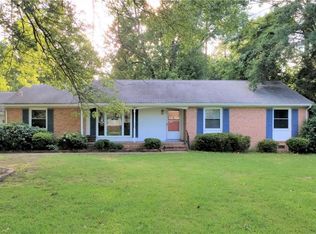 10830 Weybridge Rd, Chester, VA 23831