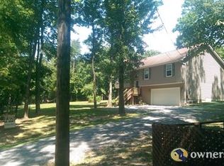 102 Balsam Ln, Bluemont, VA 20135
