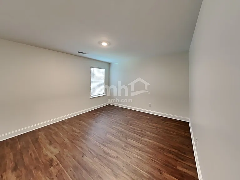 559 Rivermist Dr — Photo 20