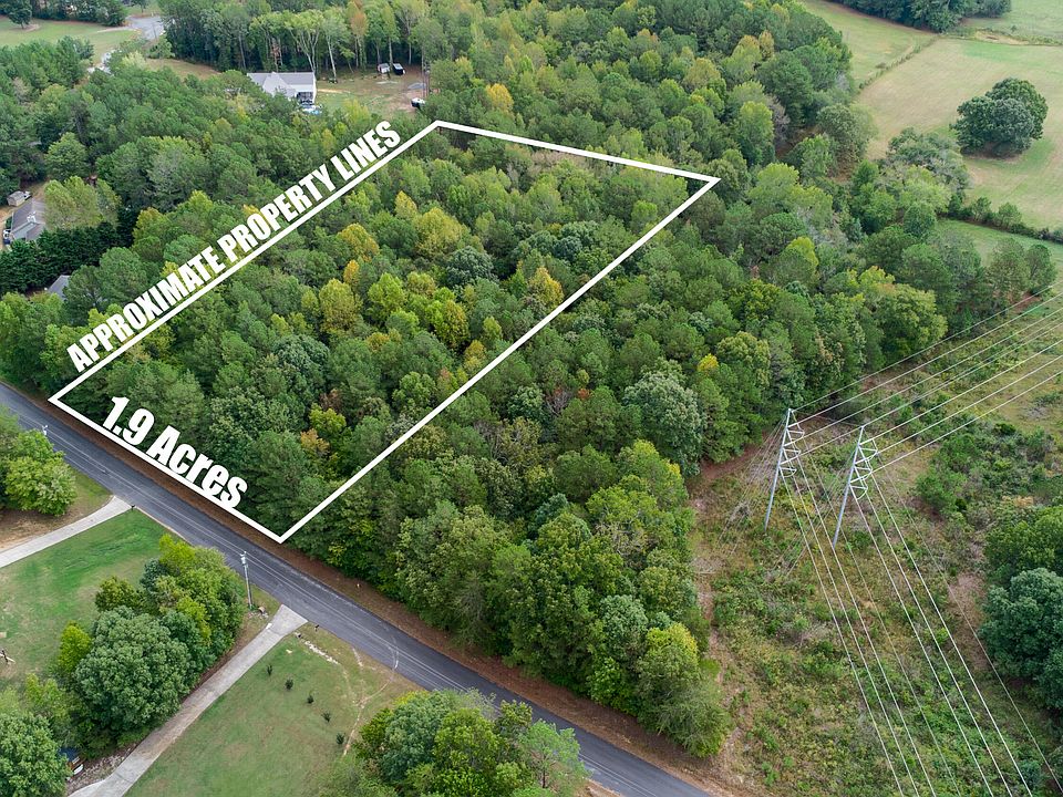2nd image of 34 Crabtree Dr