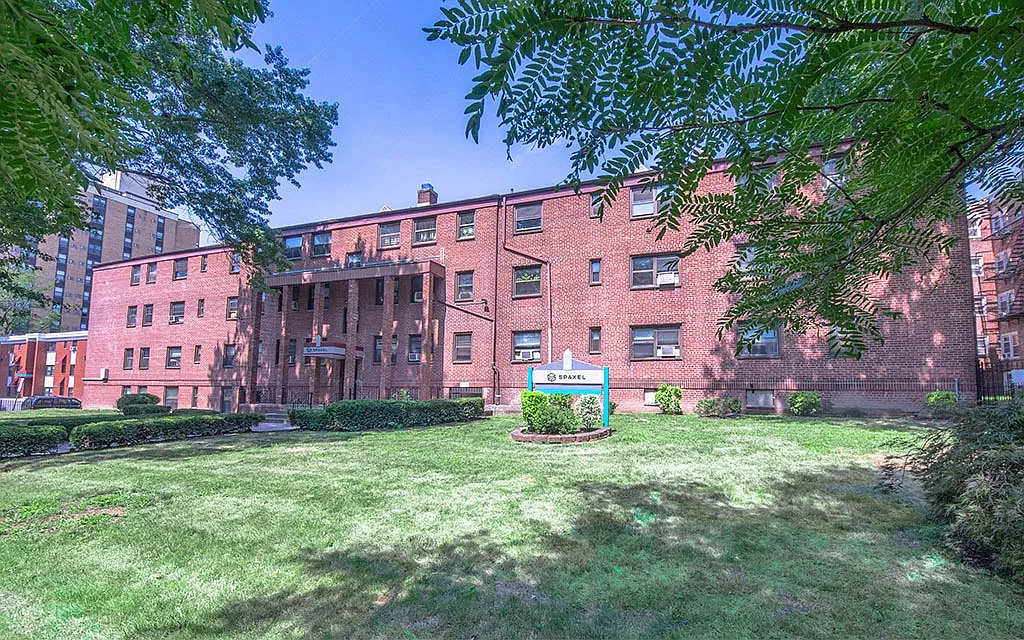 255 S Harrison Street — Photo 1
