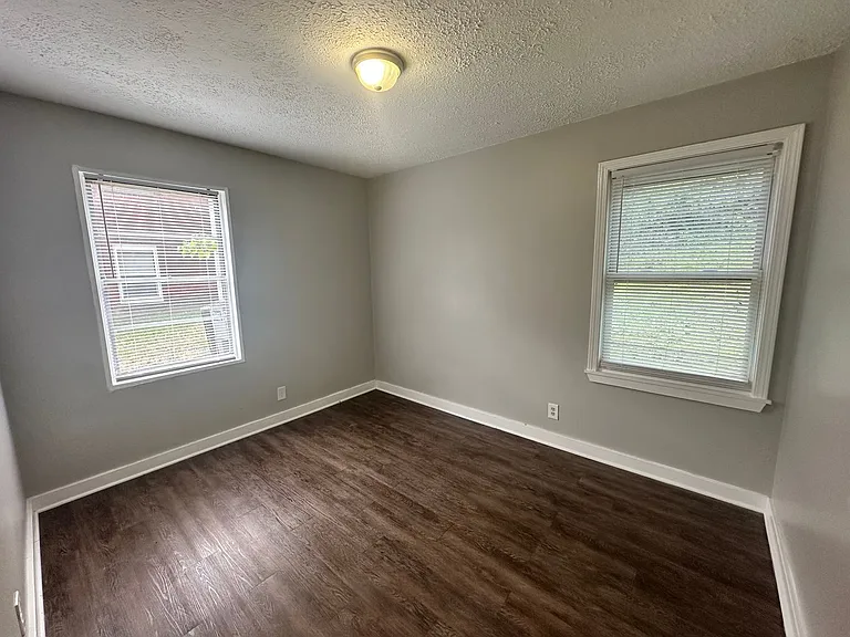 1431 Nightingale Road — Photo 6