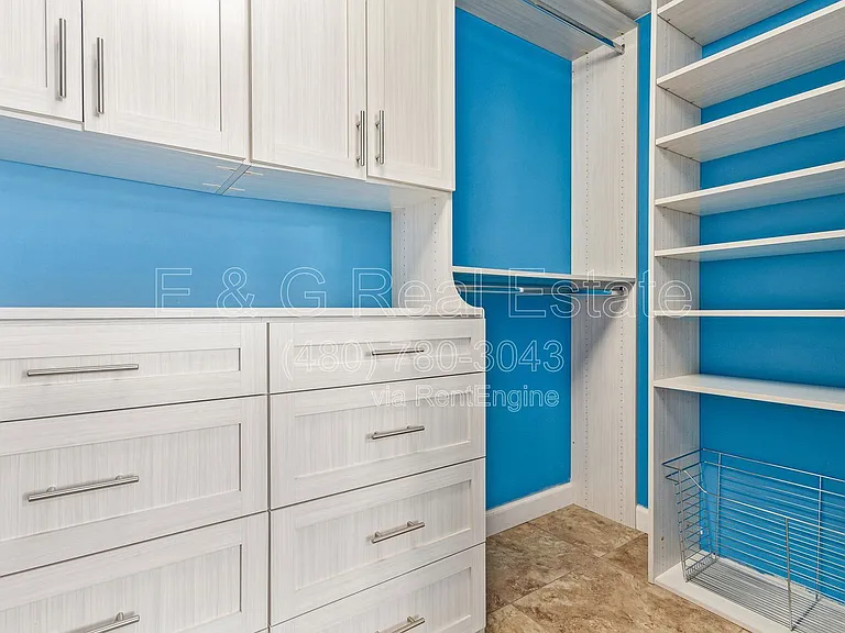 1881 E Palmcroft Dr — Photo 14