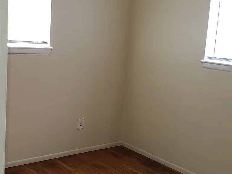 939 Harrison Blvd — Photo 11