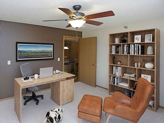4th image of 2020 S 12th St #2120-102