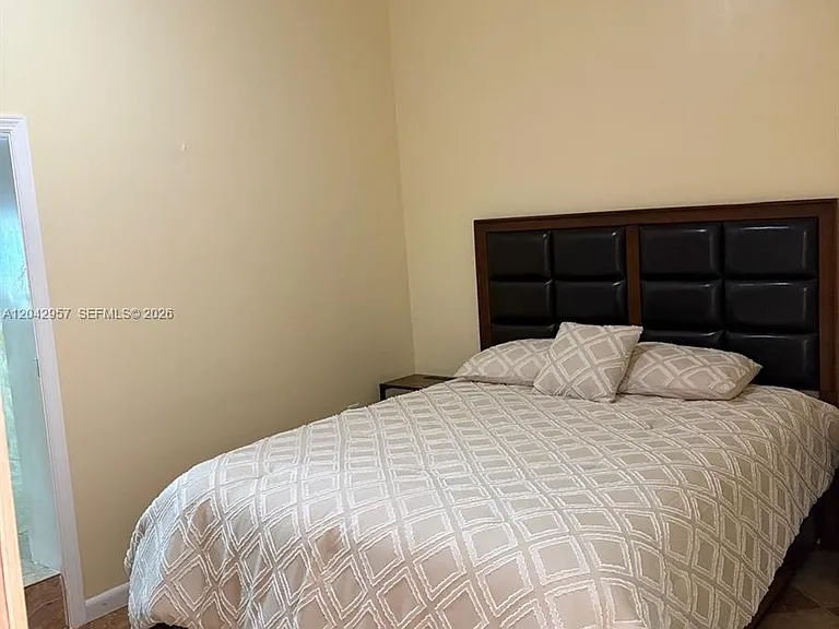 15470 SW 47th St #0 — Photo 9