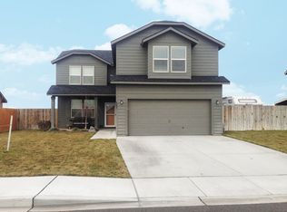 6203 Basalt Falls Dr, Pasco, WA