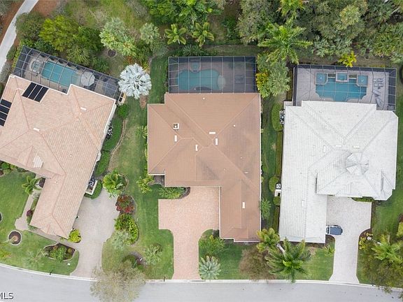 5th image of 3821 River Point Dr