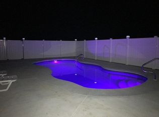 101 Cypress Landing Dr, Moyock, NC 27958